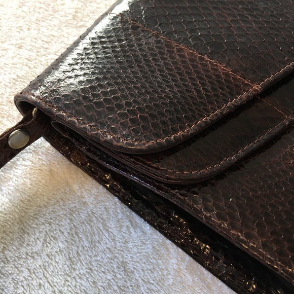 Vintage Faux Snakeskin Brown Purse - Picture 14 of 15